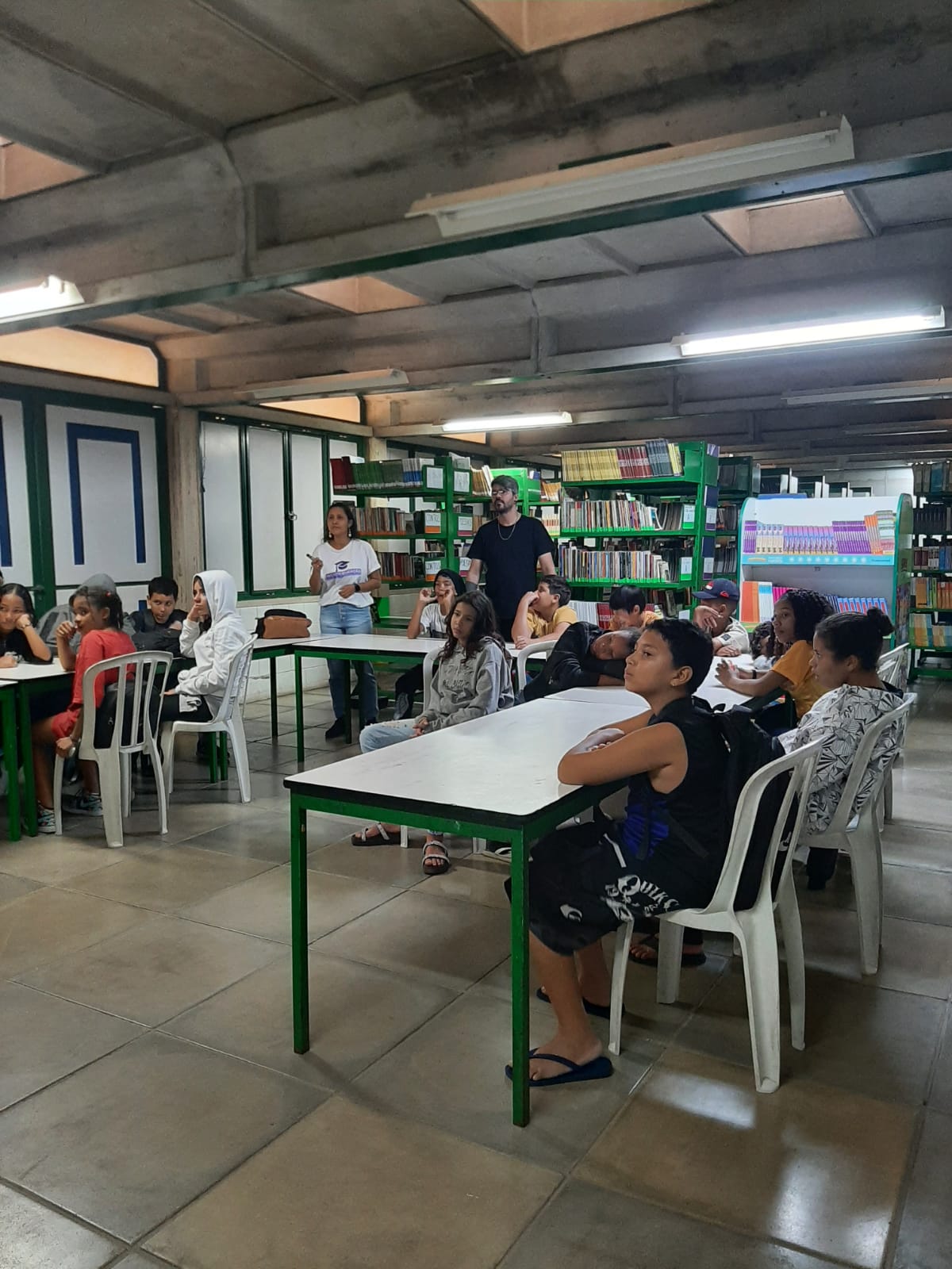 Visita à Escola Municipal José Diogo Bastos - CAIC em Cruzeiro SP