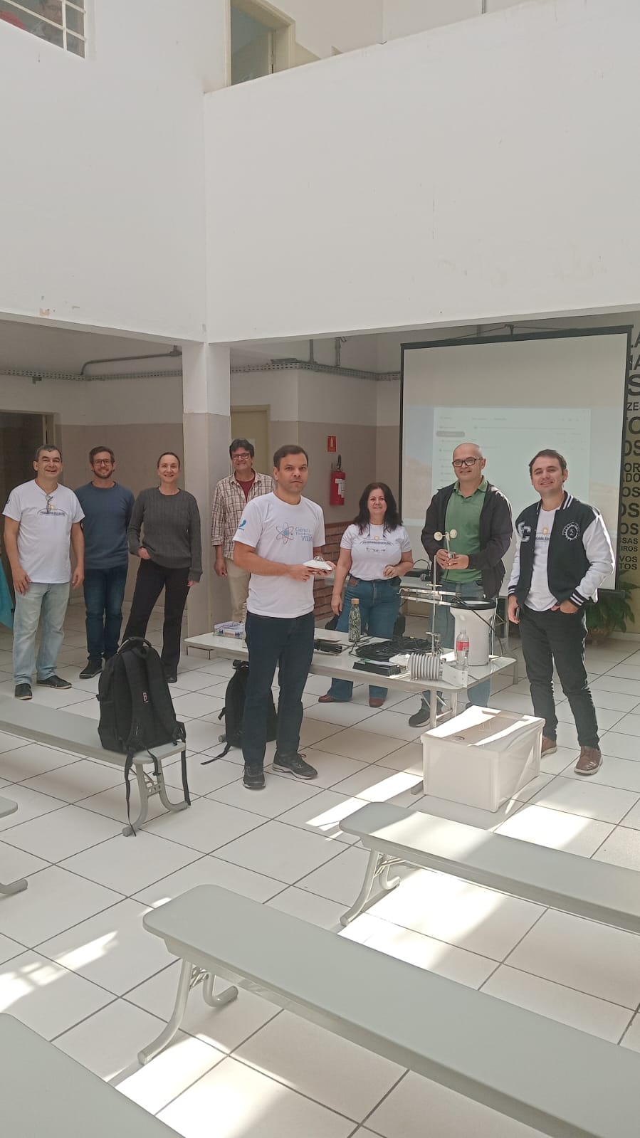Visita a Escola Municipal de Ensino Fundamental  Prof. André Freire Guaratinguetá-sp
