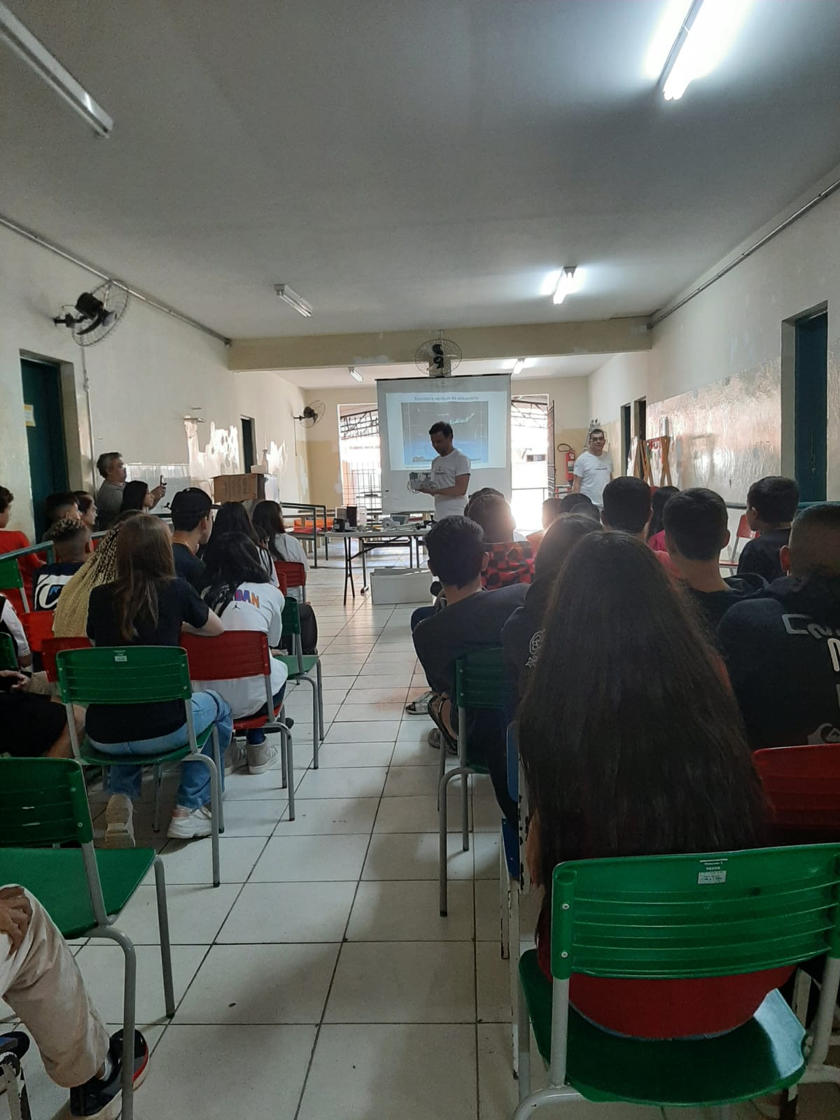 Visita a EMEF Rural Professora Francisca de Almeida Caloi em Guaratinguetá - SP