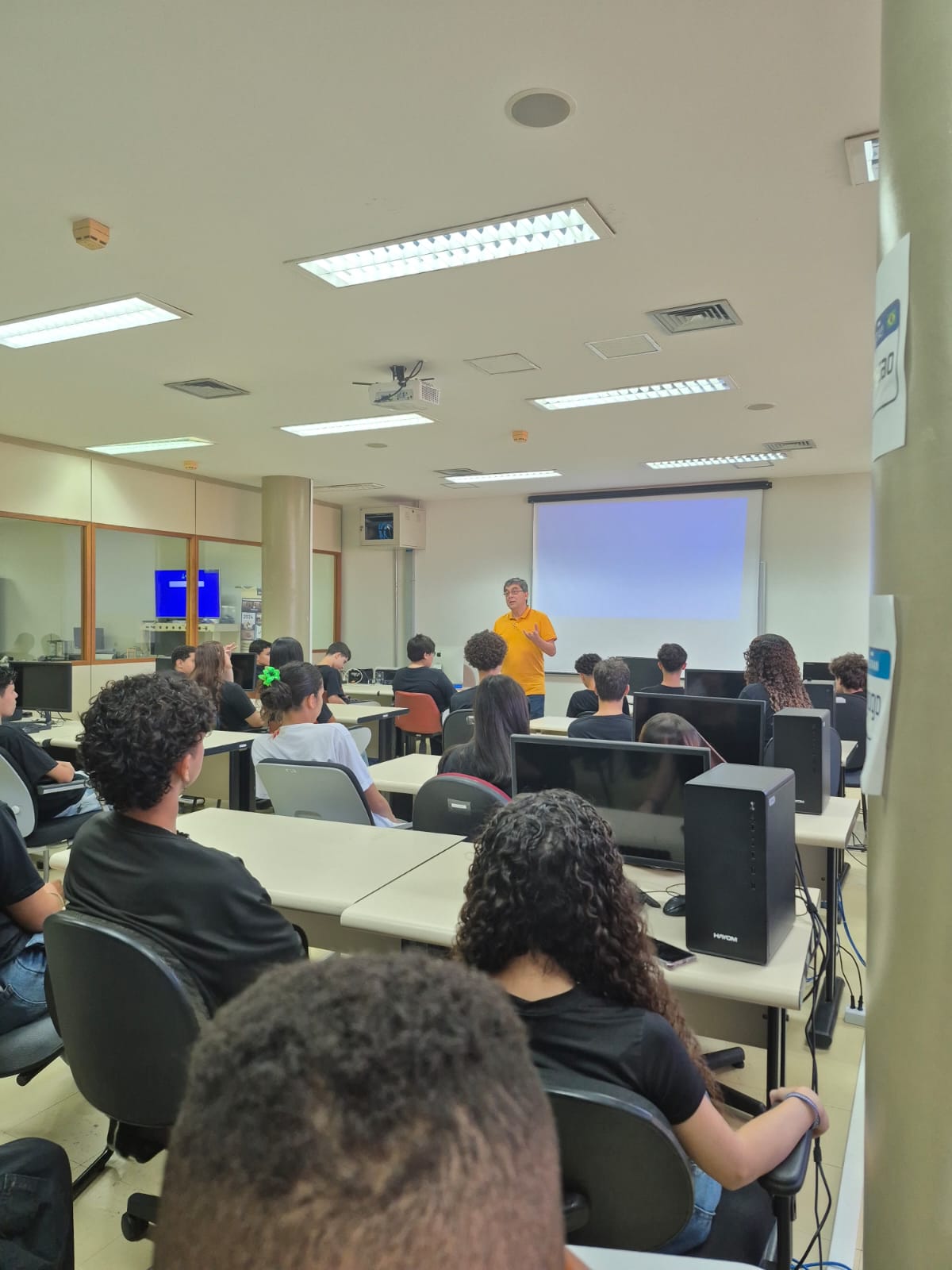 Visita ETEC de Cachoeira Paulista-SP