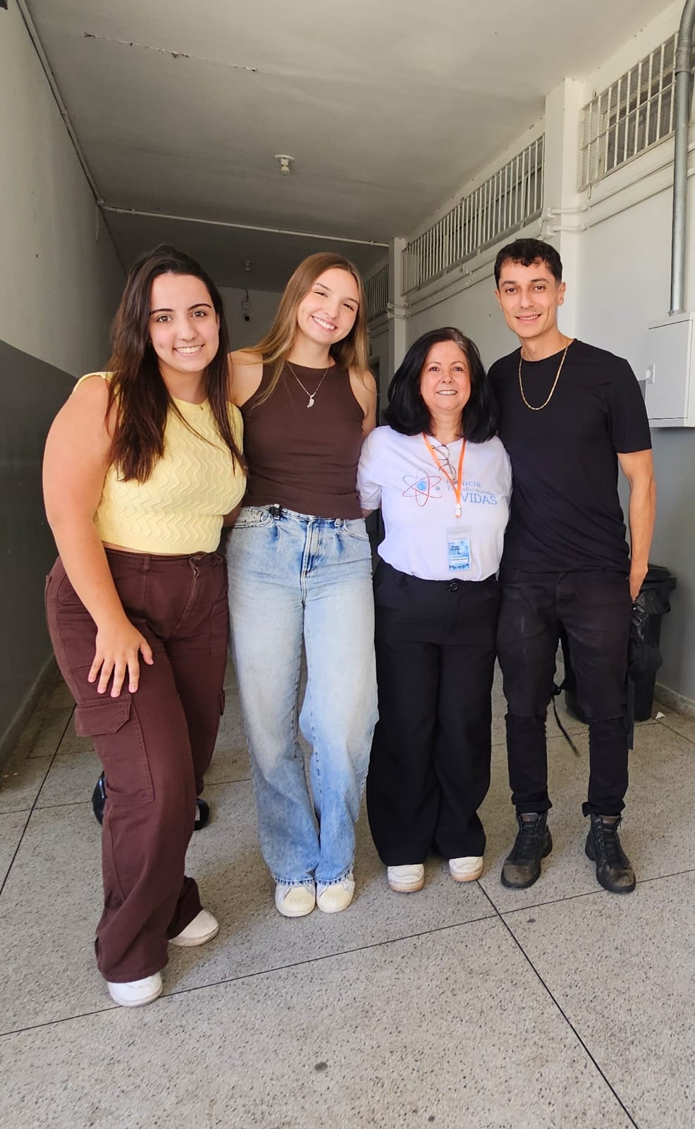 IV Encontro de Jovens Cientistas do Programa Educação-Extensão Educacional Ambiental, Científica e Tecnológica do Inpe